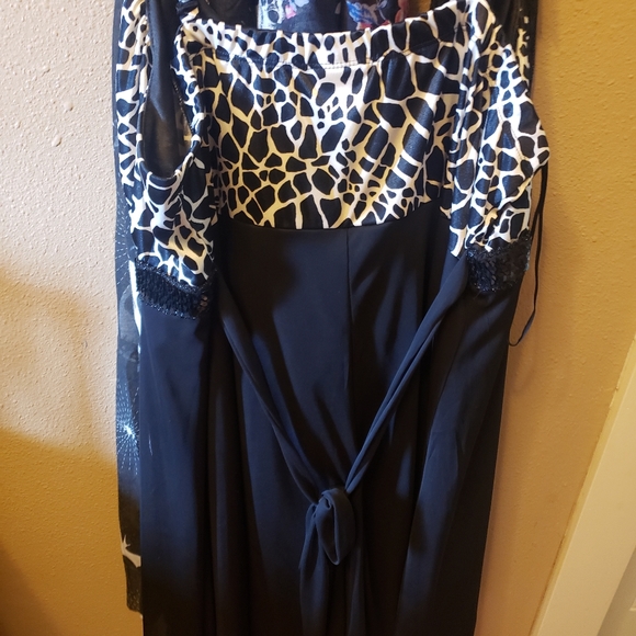 Size 20, Stormi brand skater dress. - Picture 4 of 4